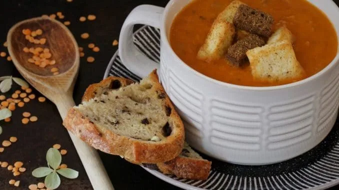 mercimek çorbası mercimek çorbası