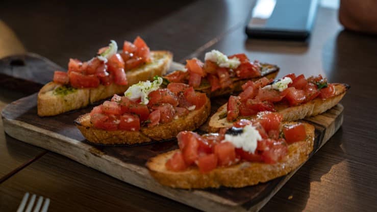 Orjinal Bruschetta Tarifi