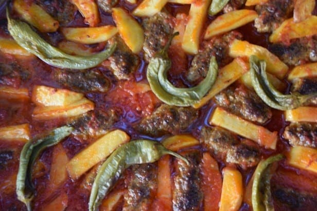 Fırında Köfte Patates Tarifi