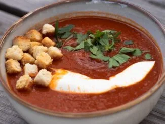 Fırınlanmış Domates Çorbası