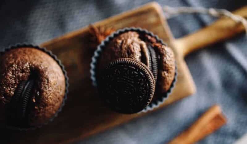 Oreo ve Parça Çikolatalı Muffin