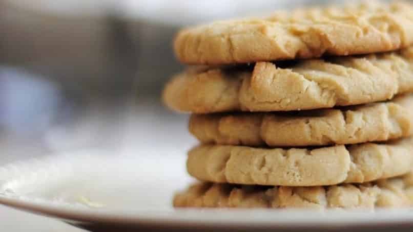 Unsuz Fıstık Ezmeli Kurabiye Tarifi